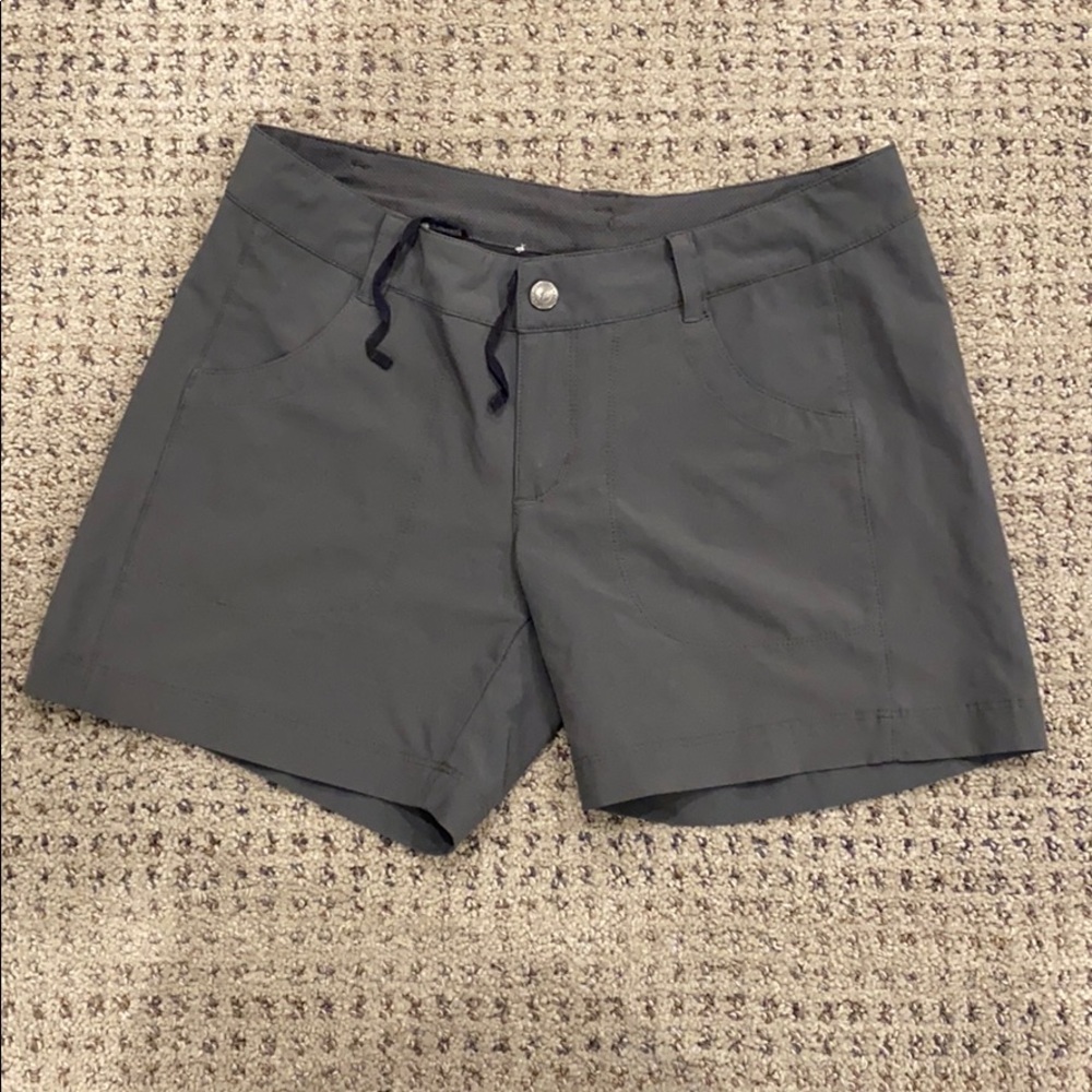Patagonia happy hiker shots size 2